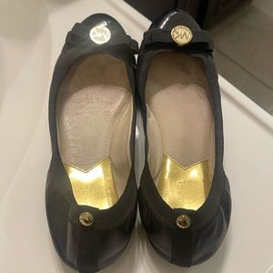 Michael Kors Black Flats - Size 7